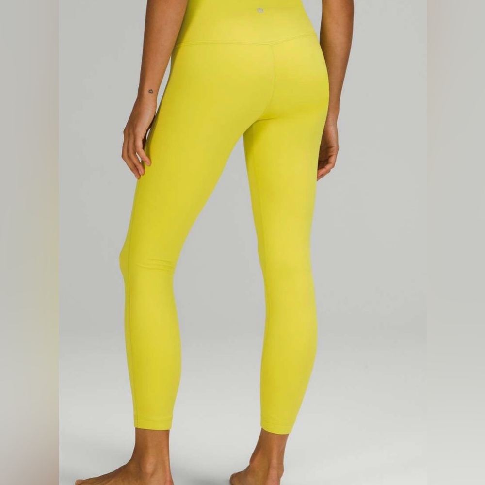 Lululemon Align Pant Leggings 25’’ size 4, color yellow pear.